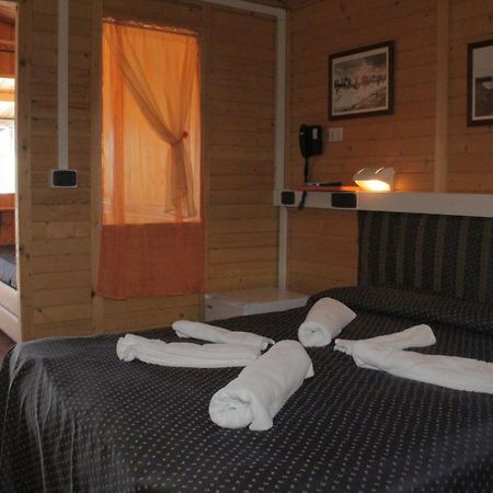 Hotel Paradiso Dei Giovani Margherita Di Savoia Esterno foto