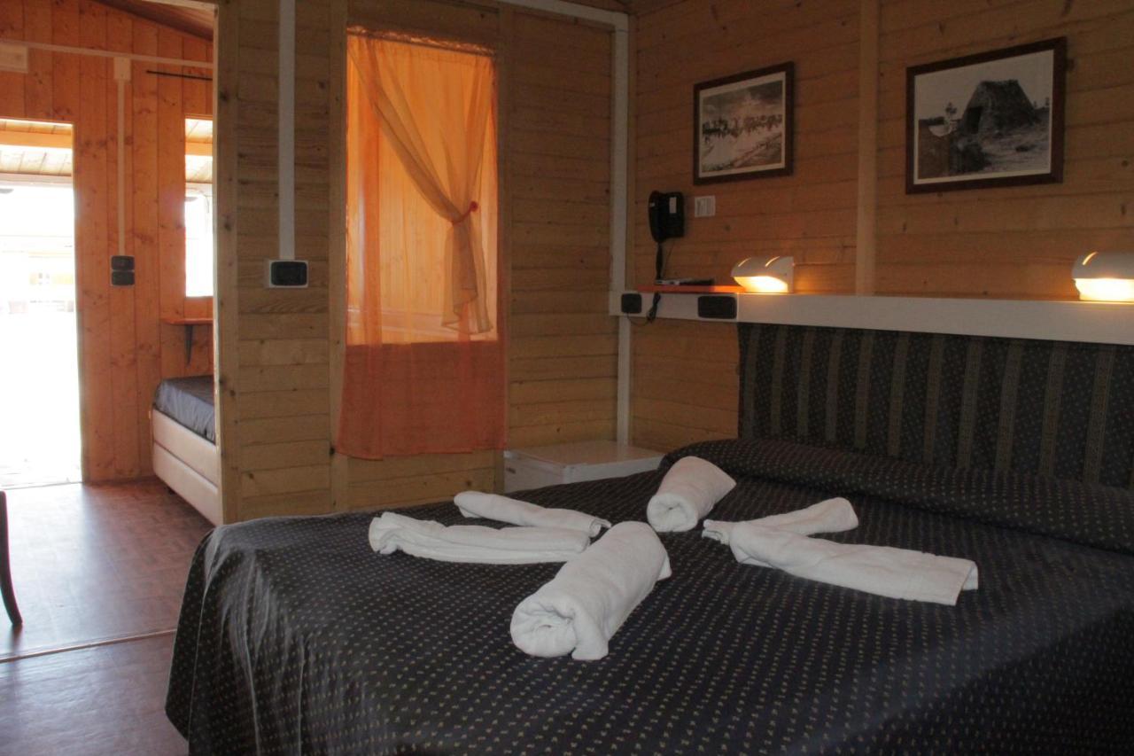 Hotel Paradiso Dei Giovani Margherita Di Savoia Esterno foto